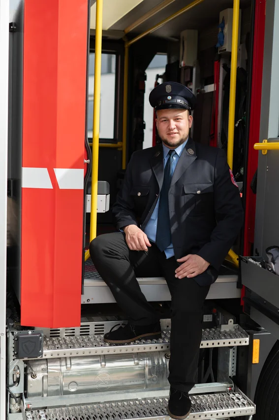 Lukas_Hubel_Uniform_imLF10