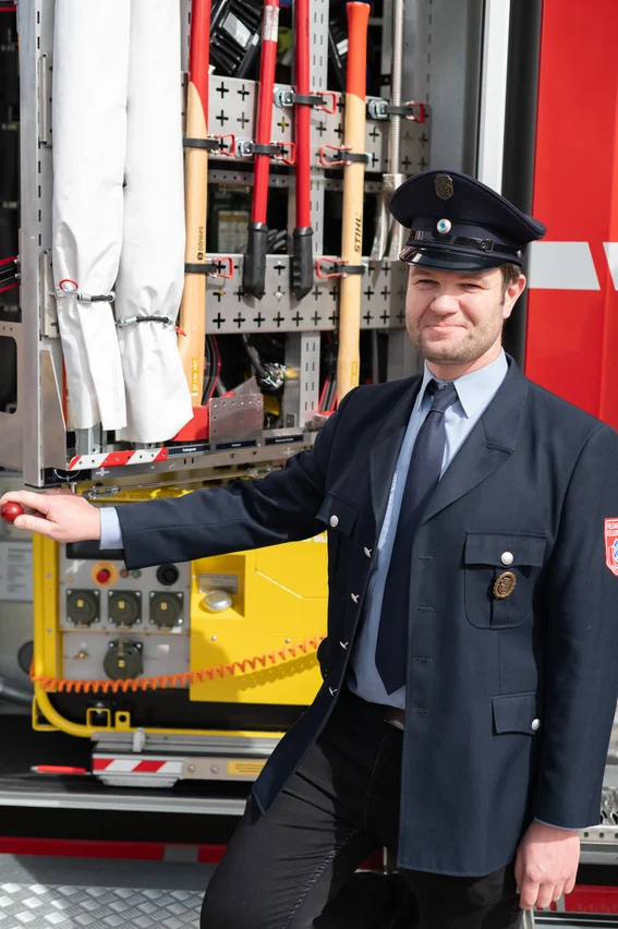 Martin_Schweier_Uniform_amLF10